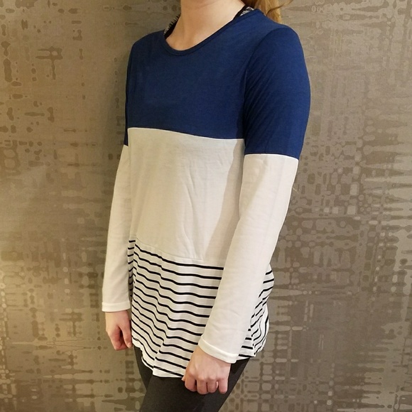 NWT Womens Back Lace Long Sleeve Blouse - Picture 6 of 6